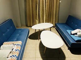 Merilyn Central Apartment