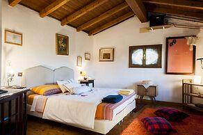 Villa De Luccheri