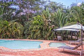 Waterfalls Hotel