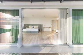 Hotel In Excelsis
