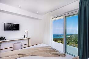 Hotel In Excelsis