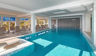Hotel In Excelsis