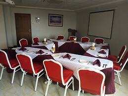 Prinias Hotel