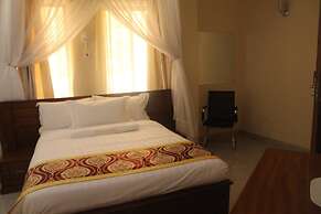 Prinias Hotel