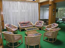 Beth-Shalom Hotel