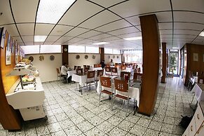 Beth-Shalom Hotel