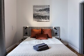 Luxury Central Apartment