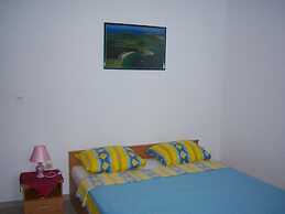 Apartments Tomi