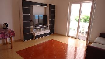 Apartments Tomi