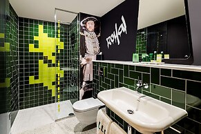 nhow London