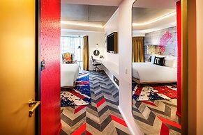 nhow London