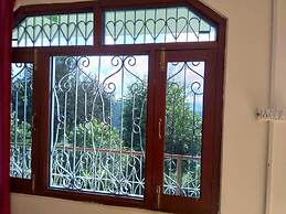 StayApart - Maa Anadmayee Guest House