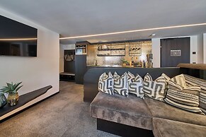 ThePoolhouse Boutique Lodge