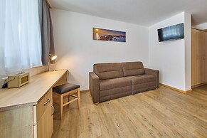 ThePoolhouse Boutique Lodge
