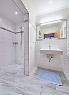 ThePoolhouse Boutique Lodge
