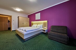 ThePoolhouse Boutique Lodge