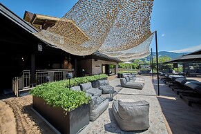 ThePoolhouse Boutique Lodge