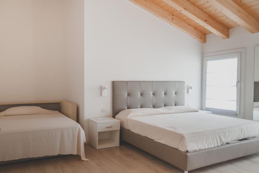 Terra Ferma Rooms & More