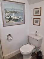 Holywell Guest House