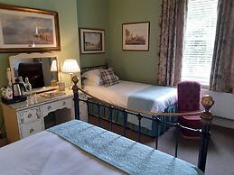 Holywell Guest House