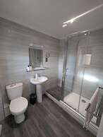 Fieldhead Hotel
