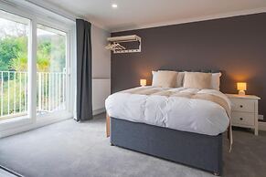 Fieldhead Hotel
