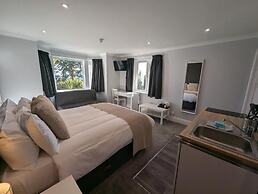 Fieldhead Hotel