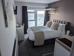 Fieldhead Hotel