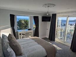 Fieldhead Hotel