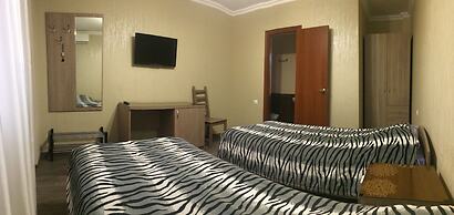 Salma Guest Houe