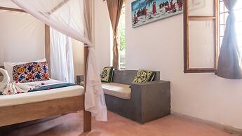 Raha Lodge