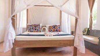 Raha Lodge