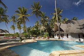 Raha Lodge