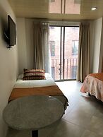 Hotel El Lago Inn
