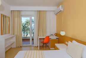 Zeus Hotels Palm Beach