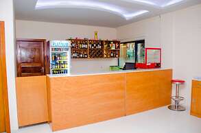 Hotel Platinum