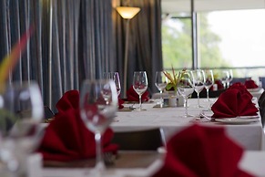 Crossroads Hotel Lae