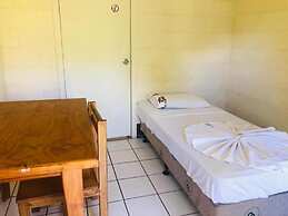 Transit Motel - Hostel