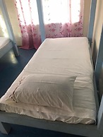 Transit Motel - Hostel