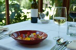 Black Spur Inn
