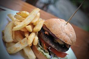 Black Spur Inn