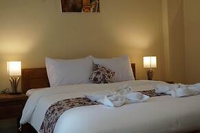 Oka's Guest House