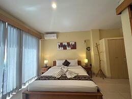 Oka's Guest House