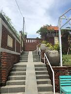 Oka's Guest House