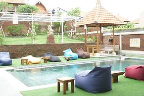 Oka's Guest House