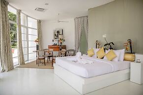The Flame Tree Estate & Hotel