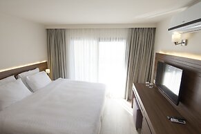 Neopol Hotel Deluxe