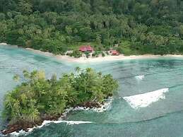Nusa Nalan Beach Resort