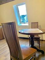 Aparthotel na Mytniy