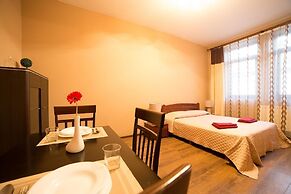 Aparthotel na Mytniy